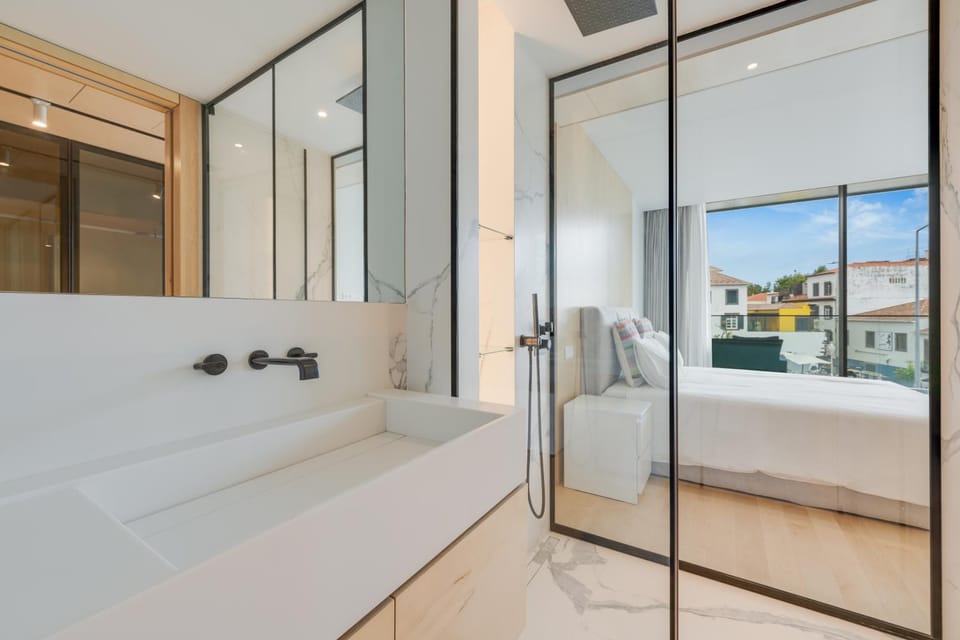 Shower, Bathroom, Bedroom