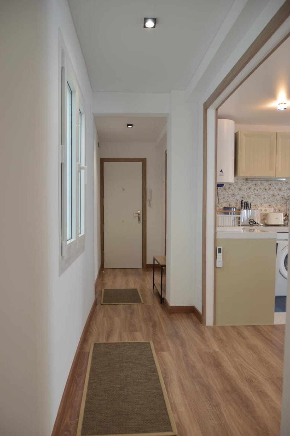 Kitchen or kitchenette, Photo of the whole room