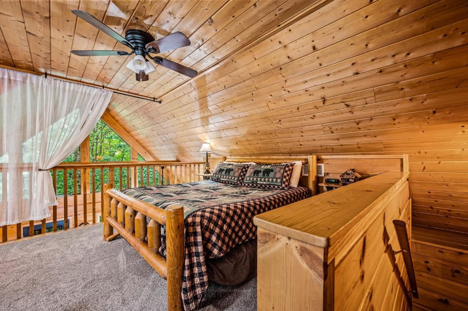 Twilight Point Chalet in Gatlinburg
