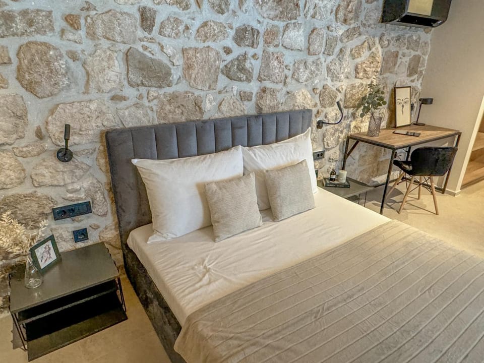 Rocky Heaven Suite Apartment in Dubrovnik