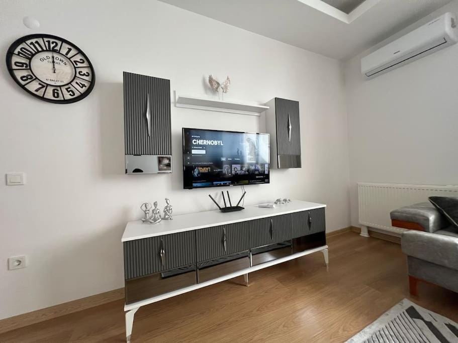 Cozy Homes 2 Room Apartment Well Designed Apartment in Istanbul