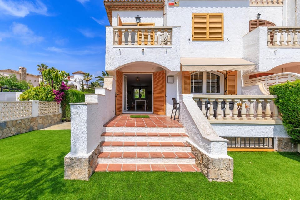 Garden, Balcony/Terrace