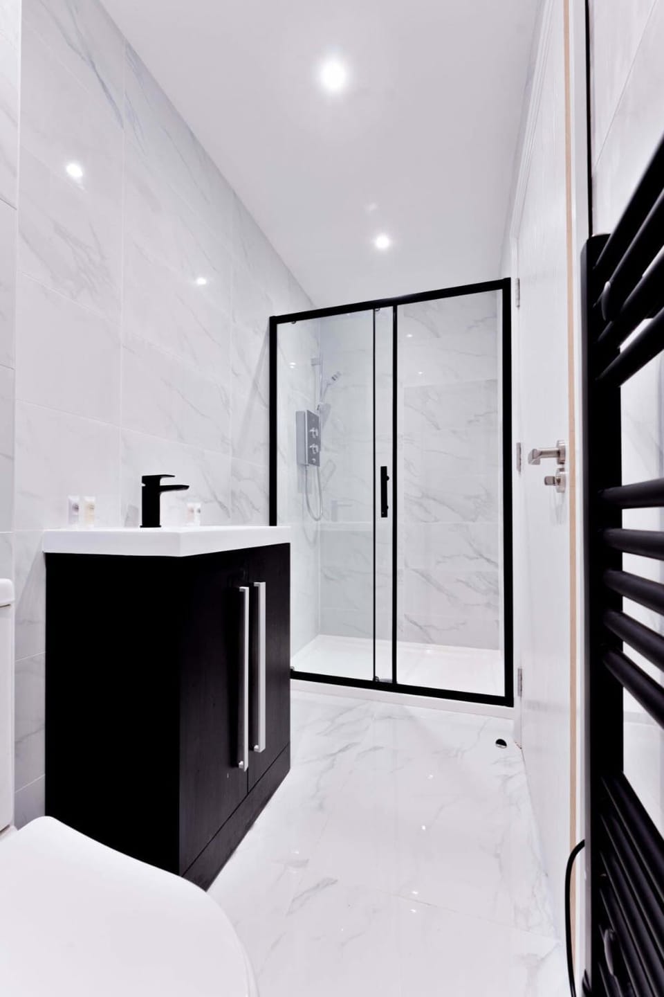 Smart 1 Bed Apartment in Burton-on-Trent Apartment in Burton upon Trent