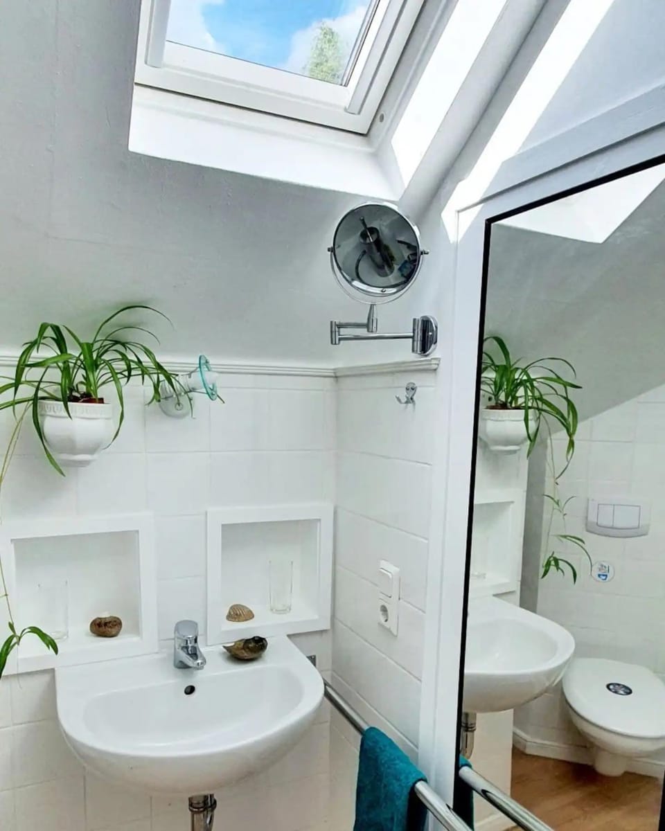 Toilet, Bathroom
