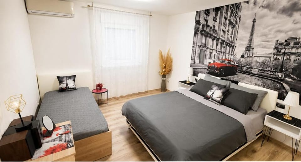 Apartman "Paris" Apartment in Croatia