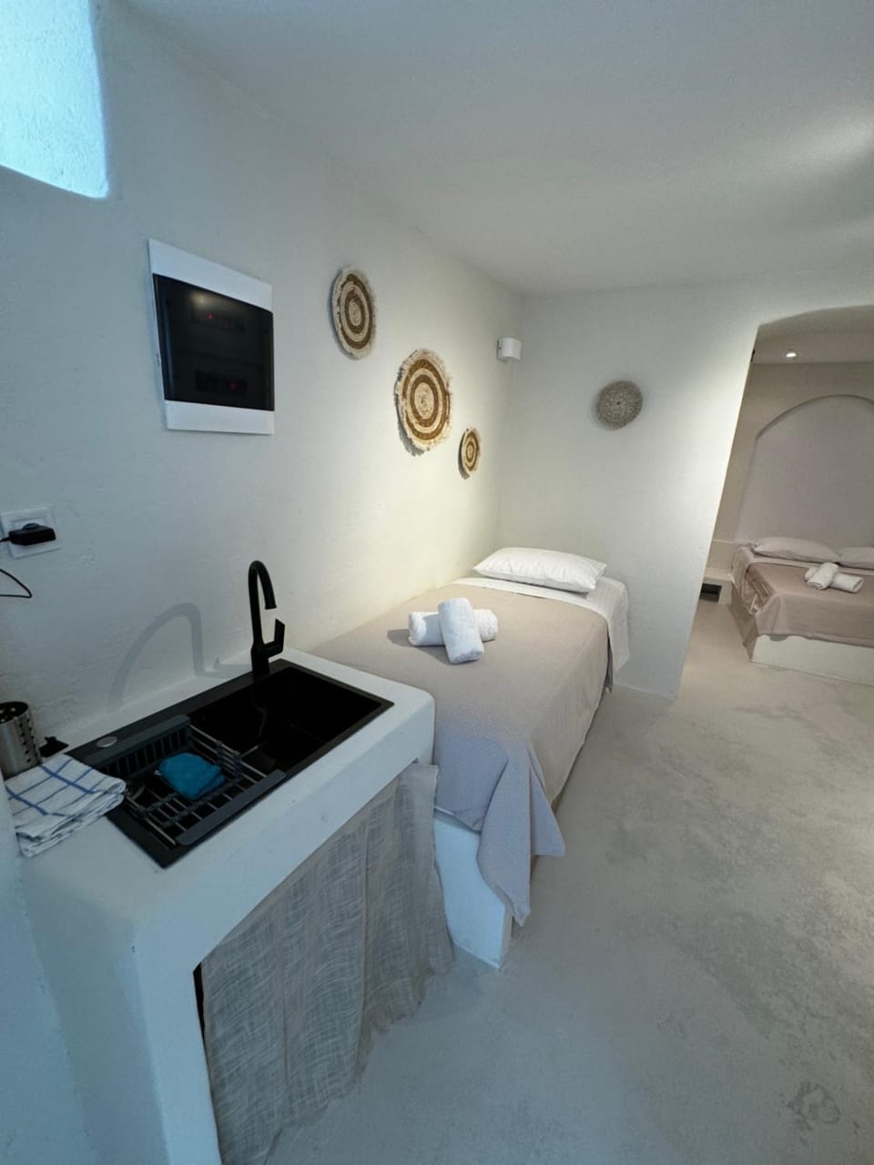 White Sand Cave Suite House in Decentralized Administration of the Aegean