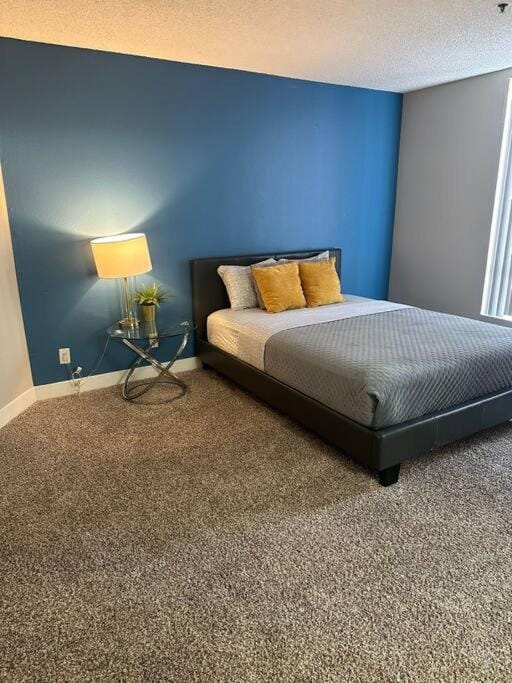 Loft Hollywood apartments FREE Parking and Central Location Apartment in Hollywood