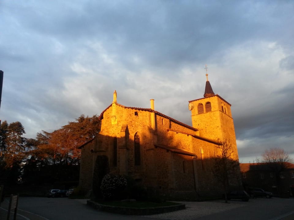 Nearby landmark
