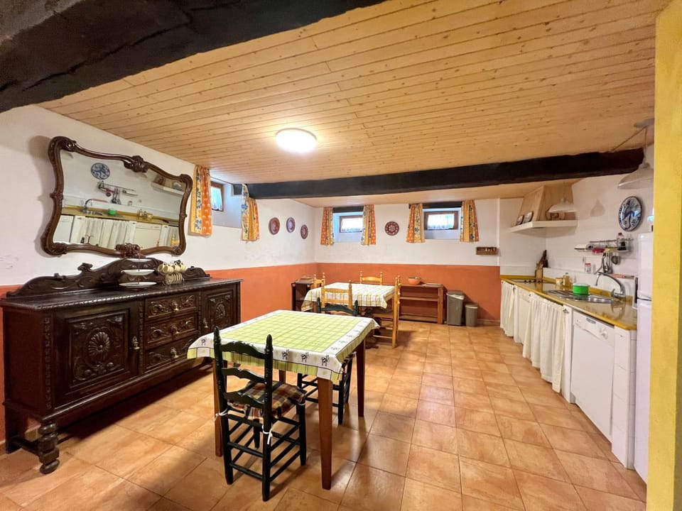 El Socaire del Trasgo-Complejo de Casas Rurales House in Cantabria