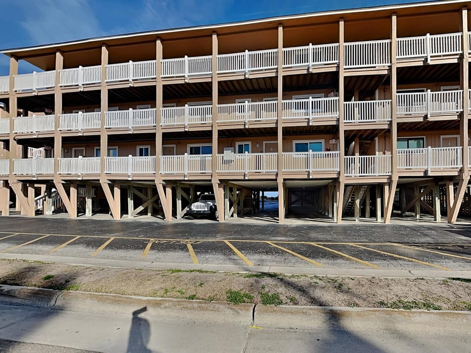 Sand Pebbles #C21 Apartment in Carolina Beach