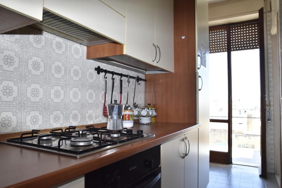 Kitchen or kitchenette, Breakfast, oven, pet friendly, stove, kitchen