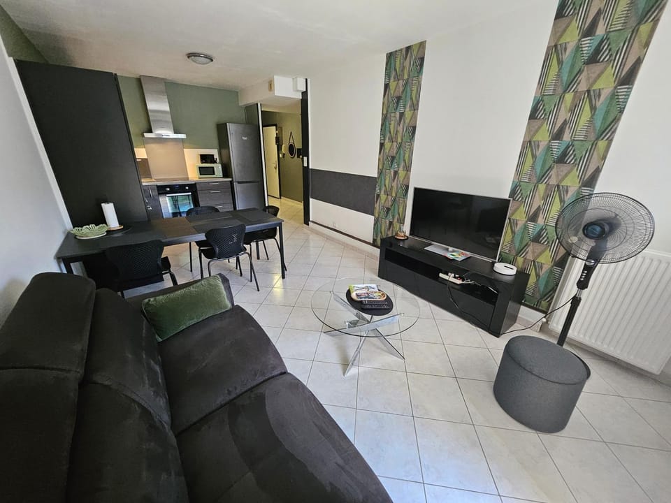 TV and multimedia, Living room