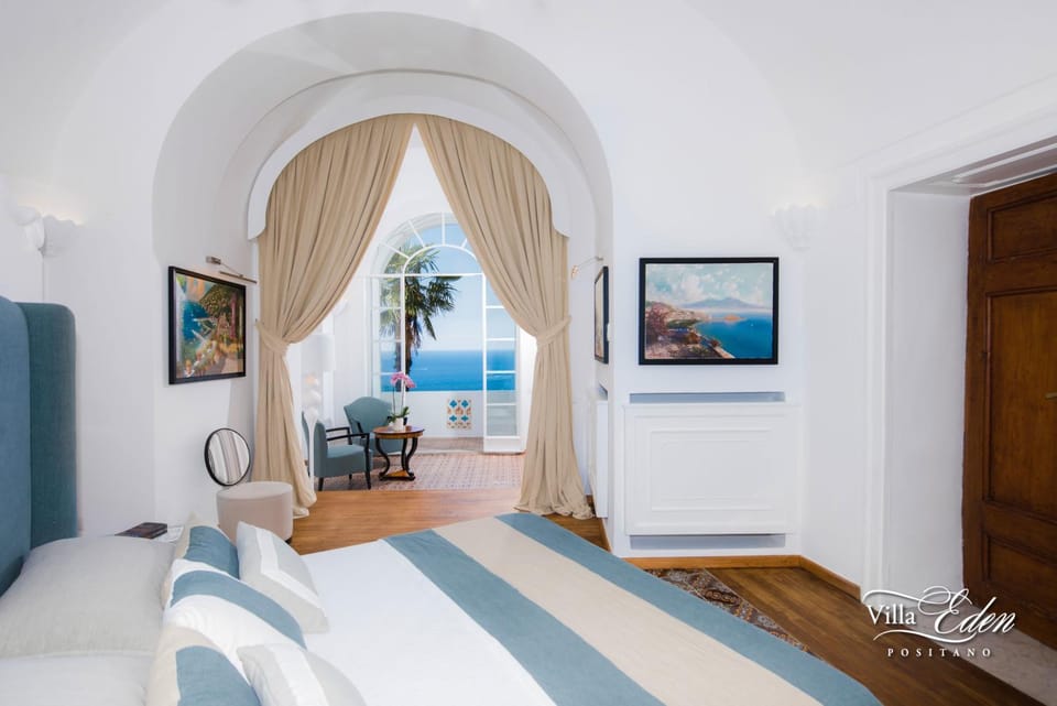 Bedroom, Sea view