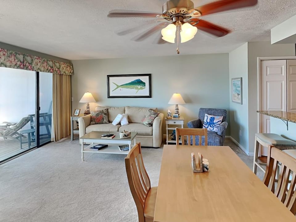 Sea Colony #12A Apartment in Carolina Beach