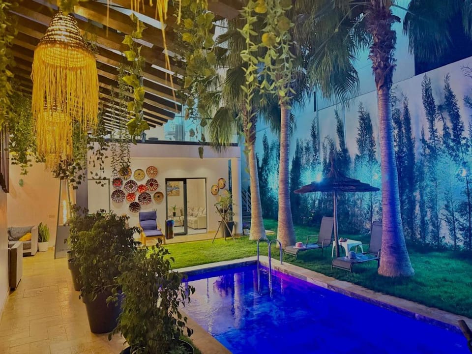 Garden, Swimming pool