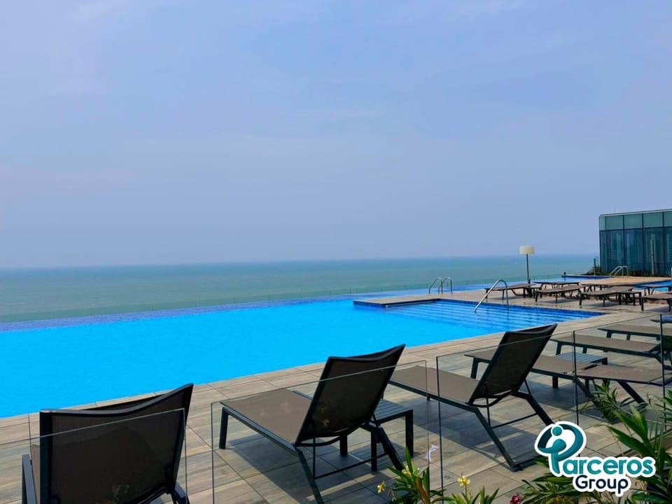 Day, Natural landscape, Balcony/Terrace, Pool view, Sea view, Swimming pool, Swimming pool
