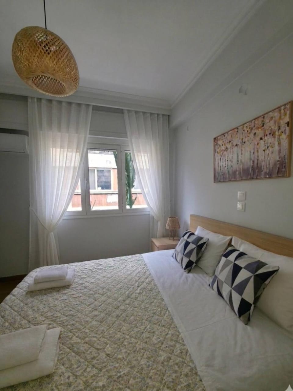 Stylish 1BR in Exarchia Apartment in Athens