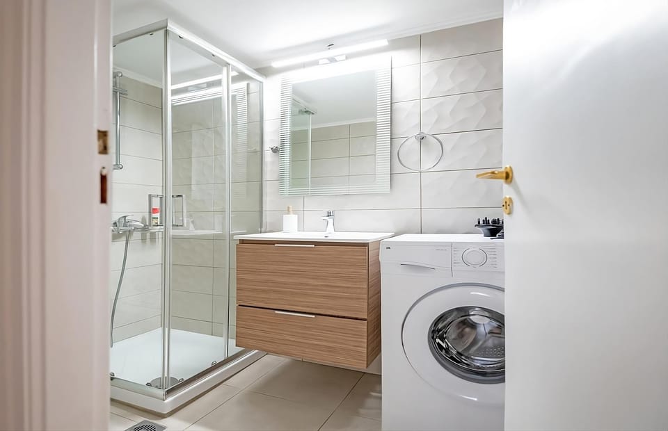 Shower, Bathroom, hair dryier, washing machine