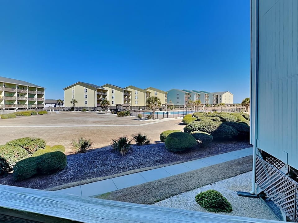 Surf Condos 315 - Ruff Days Retreat Apartment in Surf City