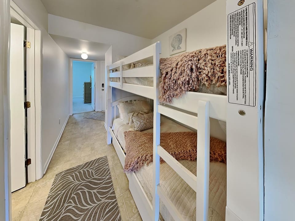 Surf Condos 315 - Ruff Days Retreat Apartment in Surf City