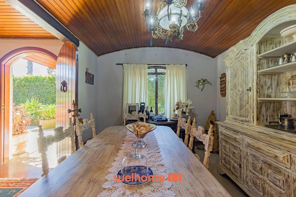 Casa em Campos do Jordão com Varanda e Lareira House in Campos do Jordão