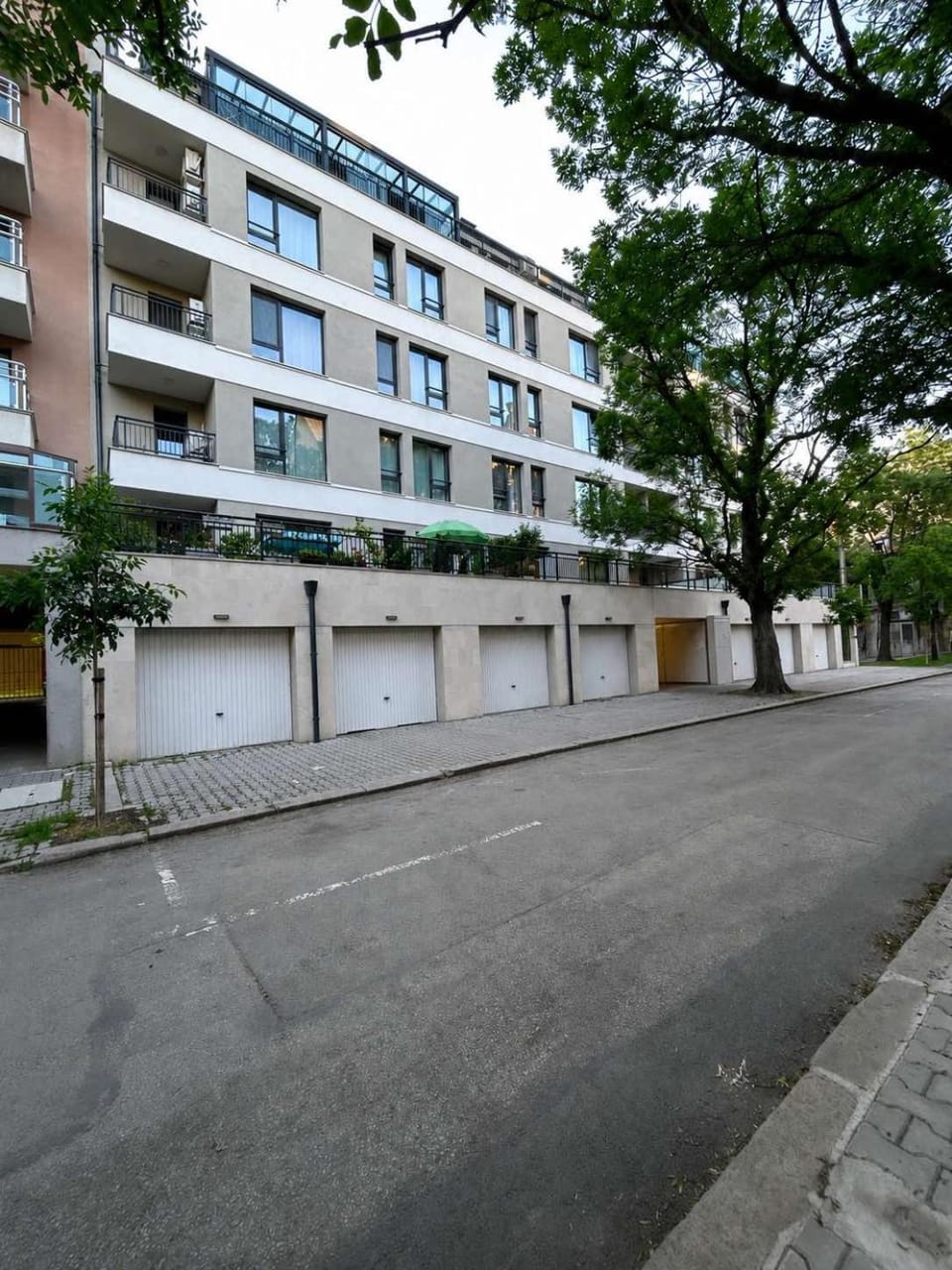 Property building, Facade/entrance, Street view