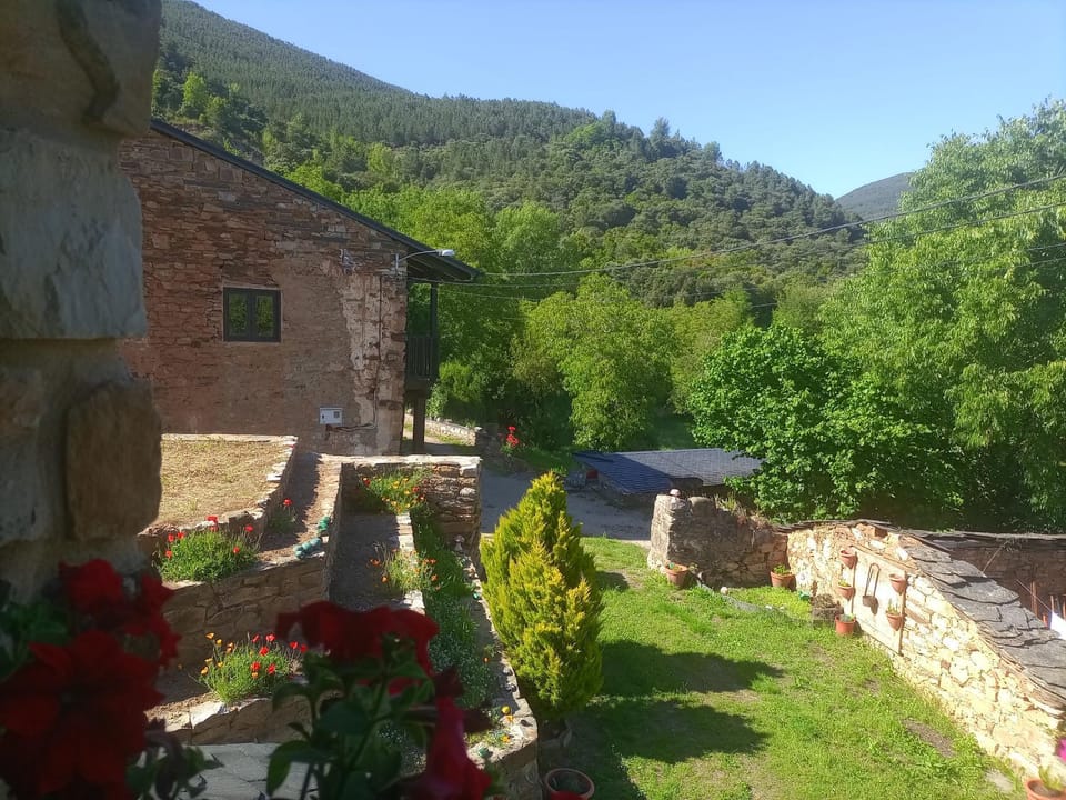 Casa Villarrica House in Galicia