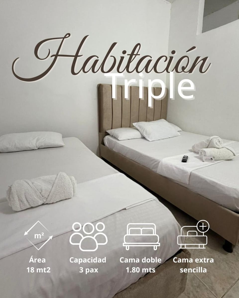 Hotel Colombia a una 1 cuadra de la Playa en Tolú Hotel in Santiago de Tolú