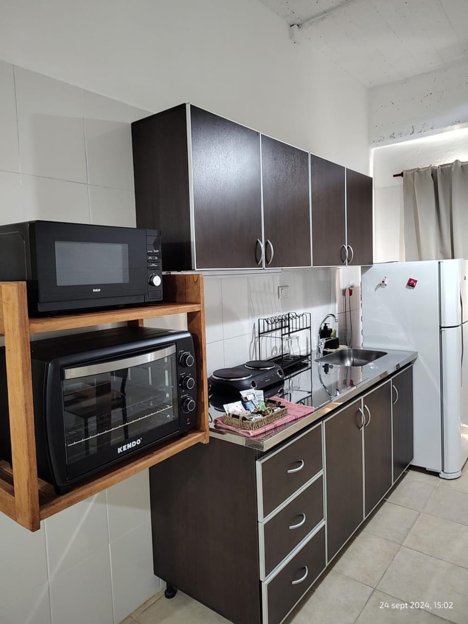 Breakfast, microwave, oven, stove, stove, kitchen