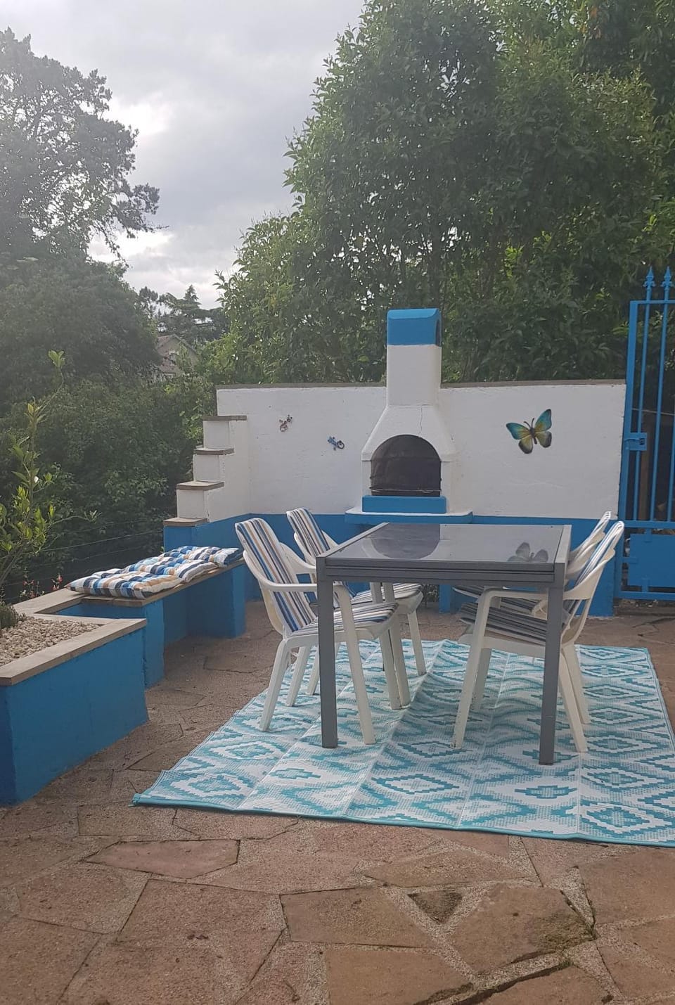 Patio, Dining area, sunbed
