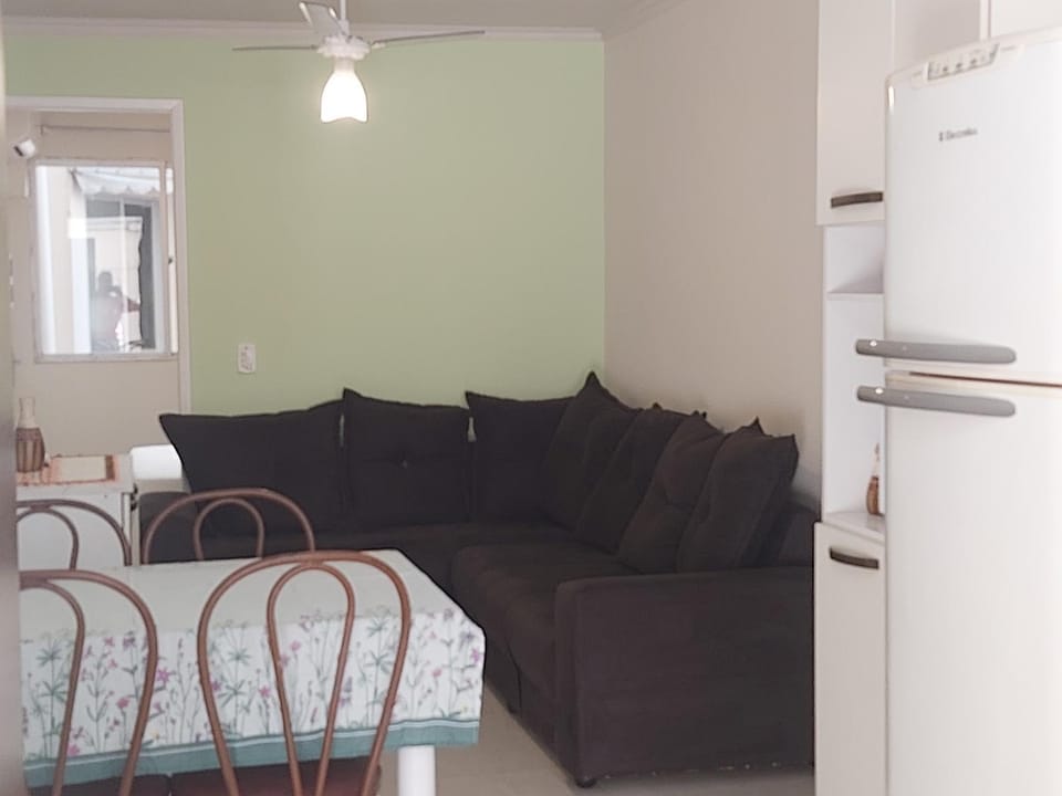 Ap 300 mts da Praia Brava Apartment in State of Paraná