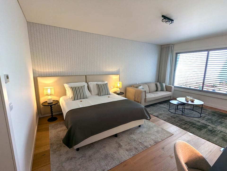 Bedroom, VIP, VIP
