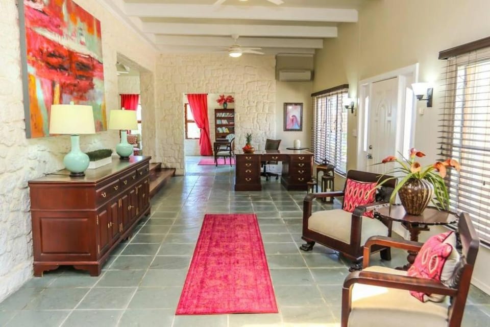 Historical Estate 3 bedrm Home! GREAT HOUSE Apartment in St. Croix