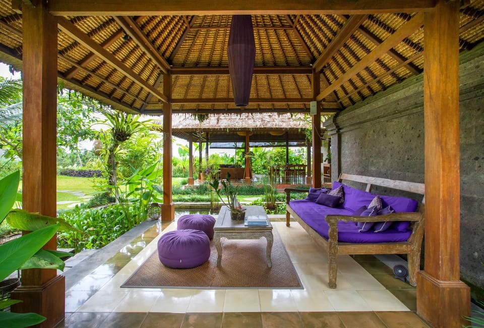 Business facilities, Garden view