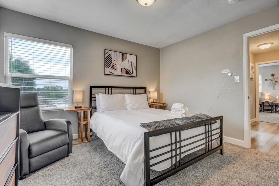 10 min to Garden of the Gods-5 min to downtown House in Colorado Springs