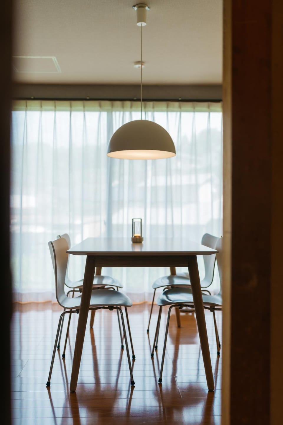 Seating area, Dining area