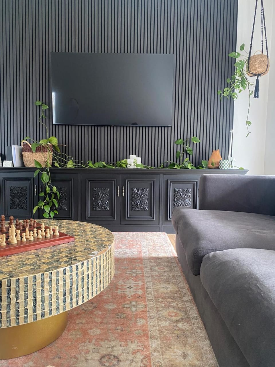 Elegant 3br Haven with Character & Charm House in Victoria