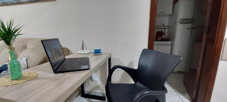 Living room, Seating area, Shopping Area, internet