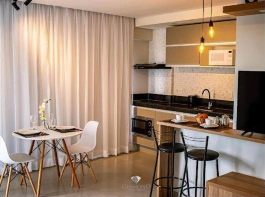 Kitchen or kitchenette, Dining area, stove