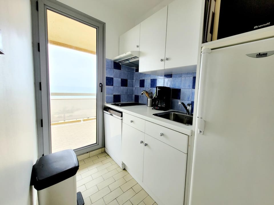 Canet-en-Roussillon : T3 spacieux, 6 personnes, terrasse panoramique - FR-1-794-97 Apartment in Canet-en-Roussillon