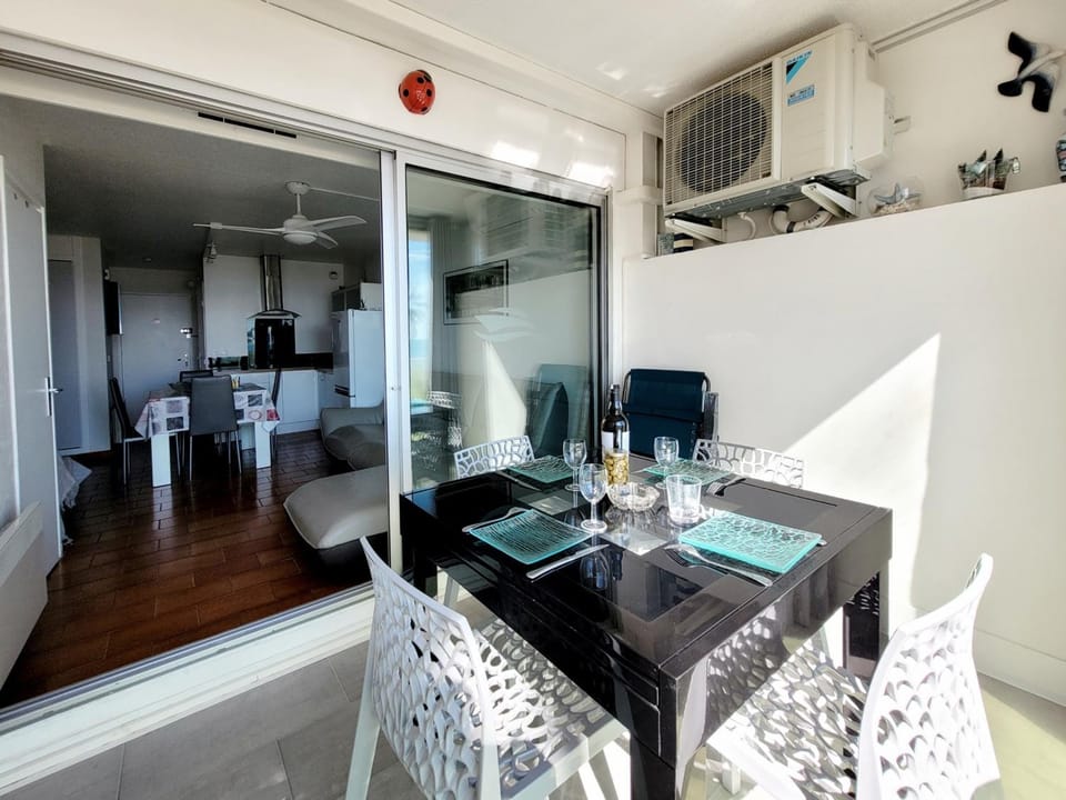 Canet-en-Roussillon - 4 personnes - T2 - Parking privé - Climatisation - FR-1-794-102 Apartment in Canet-en-Roussillon
