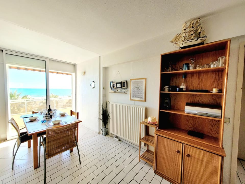T2 cosy avec terrasse vue mer, 4 pers, calme - FR-1-794-108 Apartment in Canet-en-Roussillon