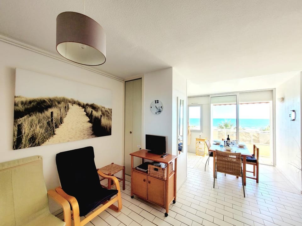 T2 cosy avec terrasse vue mer, 4 pers, calme - FR-1-794-108 Apartment in Canet-en-Roussillon