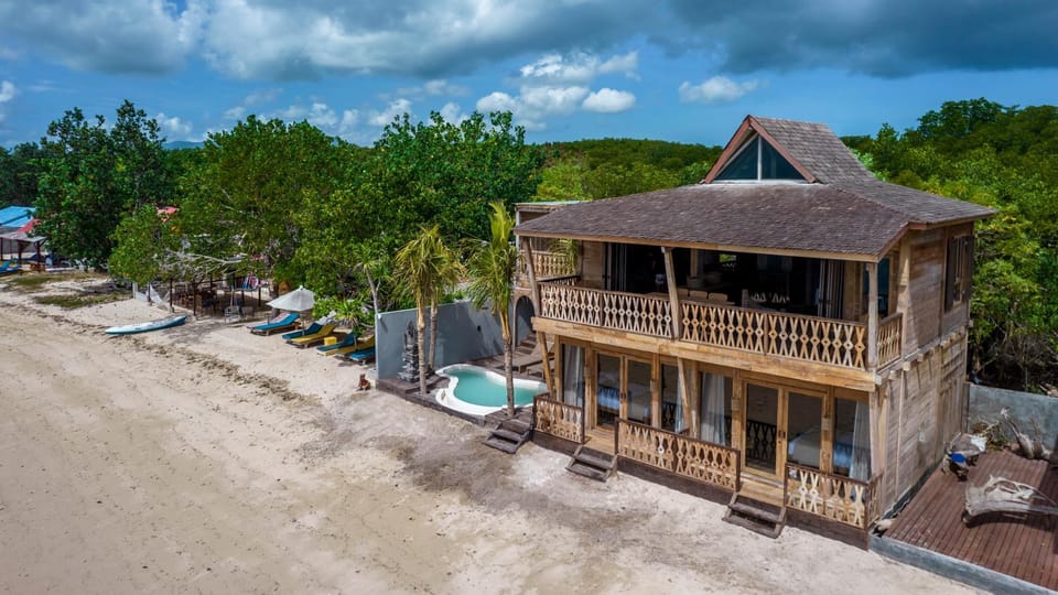 Property building, Natural landscape, Swimming pool
