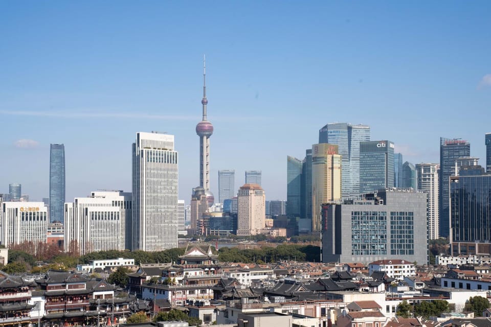 Property building, Day, City view