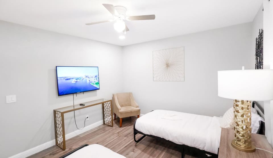 TV and multimedia, Bedroom