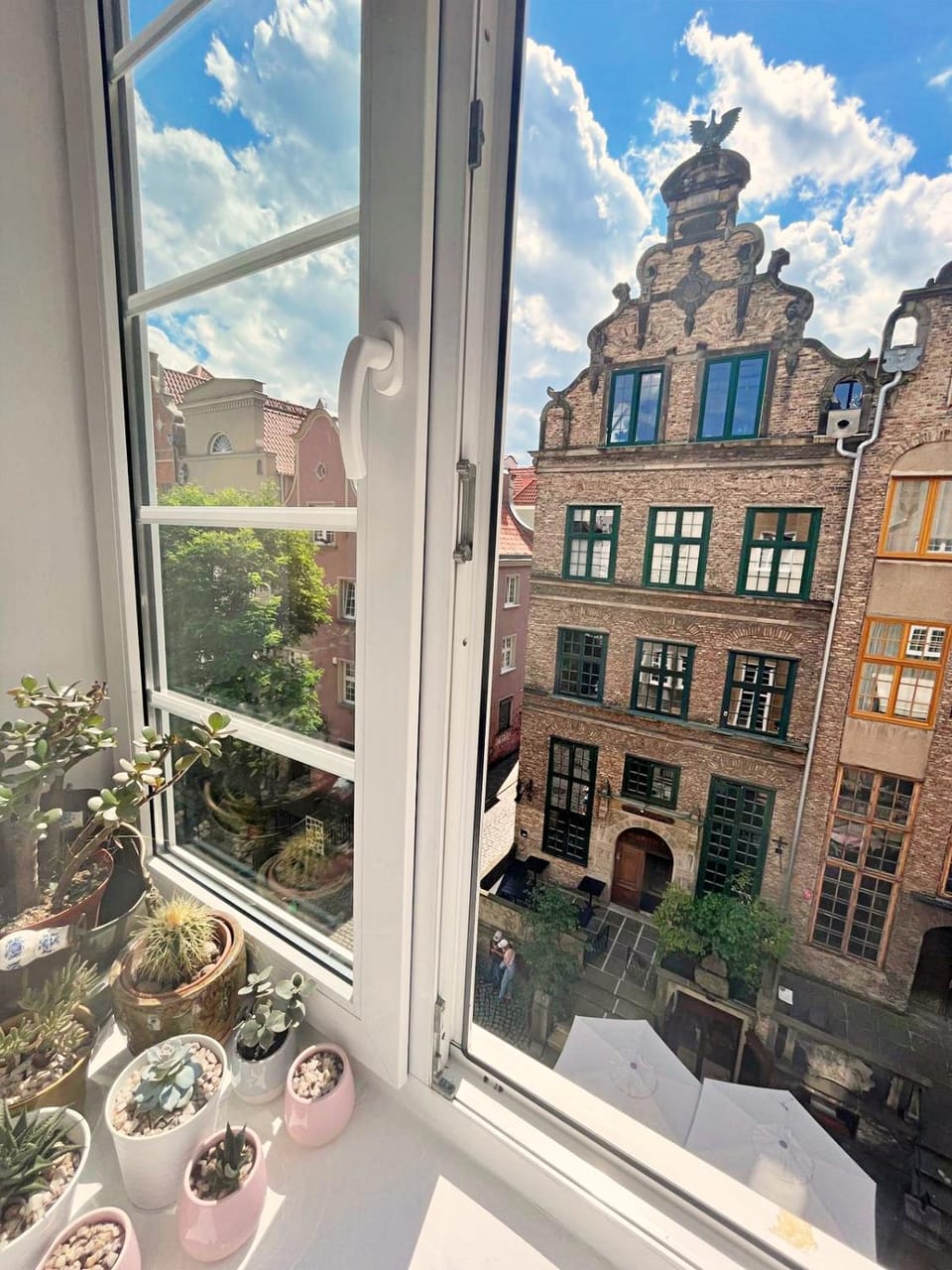 View (from property/room), City view