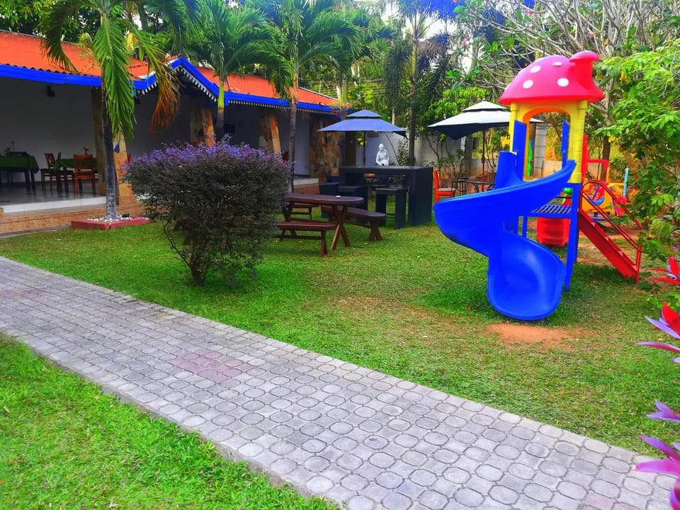 Children play ground, Garden
