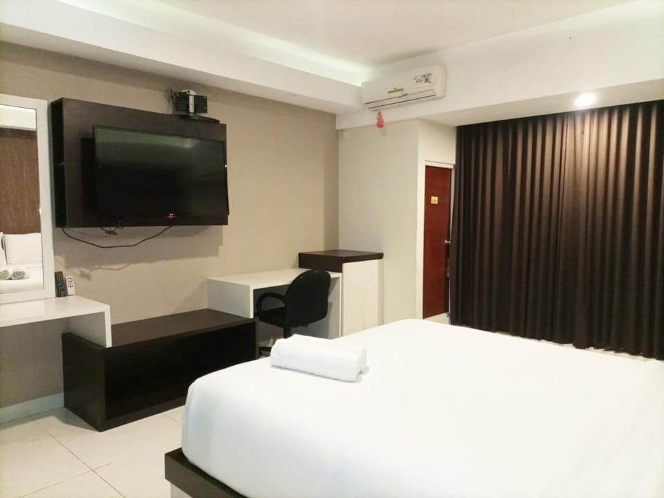 Luxurious Studio at Mataram City Apartment By Travelio Apartment in Special Region of Yogyakarta