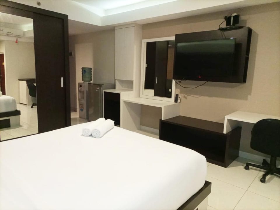 Luxurious Studio at Mataram City Apartment By Travelio Apartment in Special Region of Yogyakarta